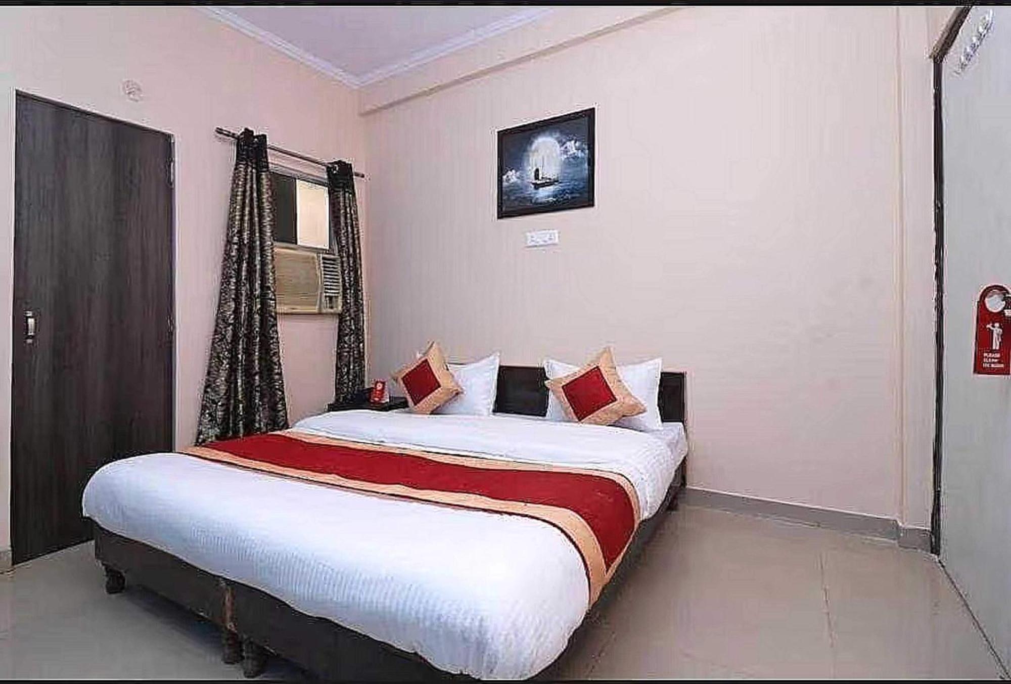 Hotel O Rl Residency Ghaziabad Bagian luar foto
